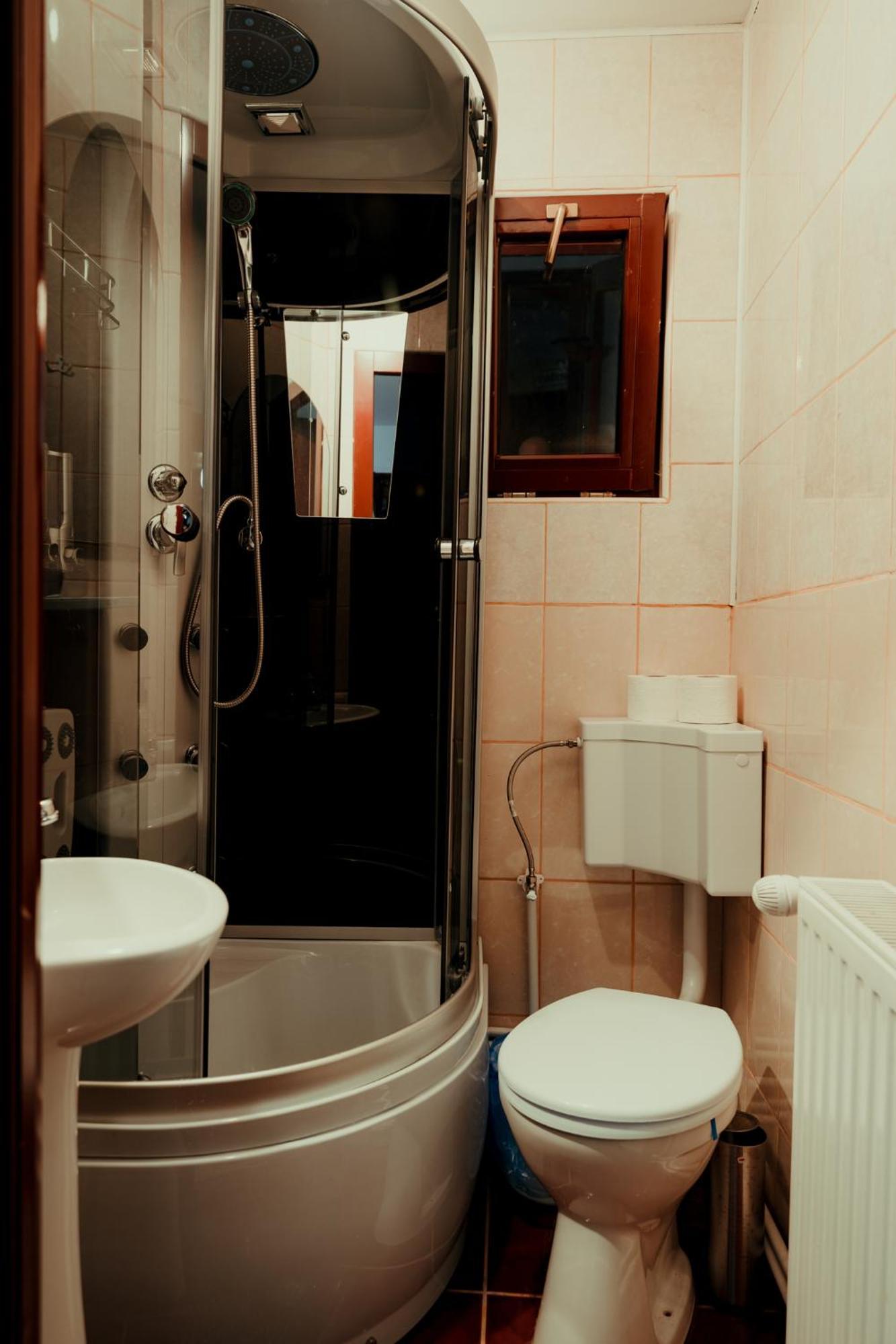 Camping Veverita Vatra Dornei Chambre photo